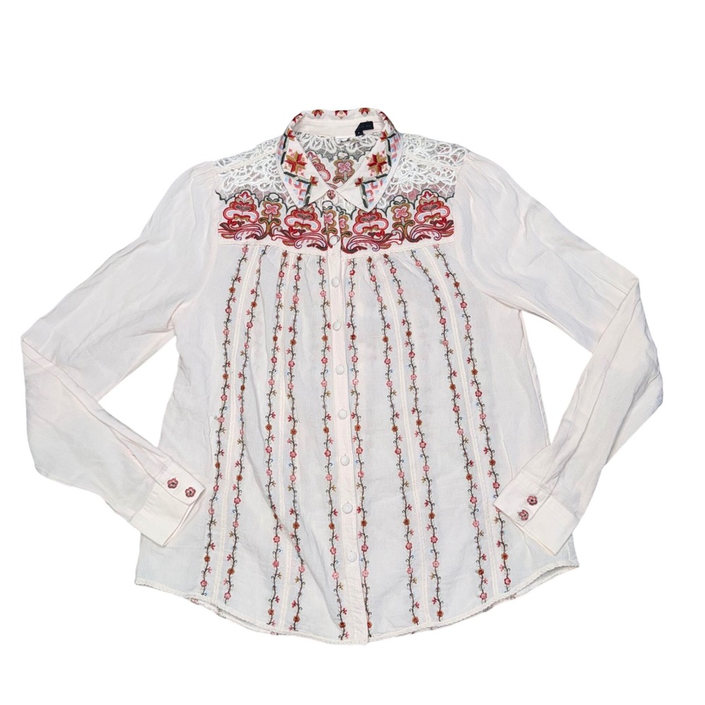 Akemi + Kin Anthropologie Blouse‎ Women Sm Pink Excellent Embroidered Lace Boho